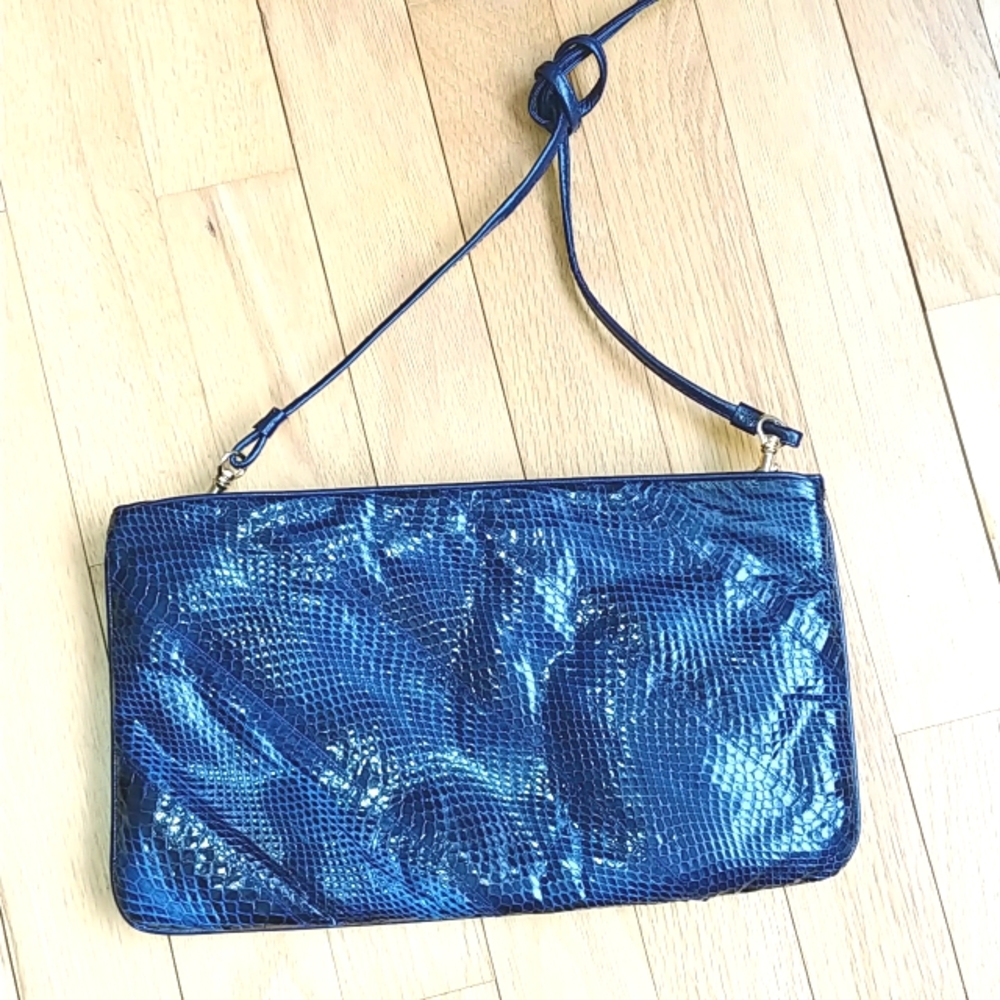 Vintage snake skin navy clutch purse